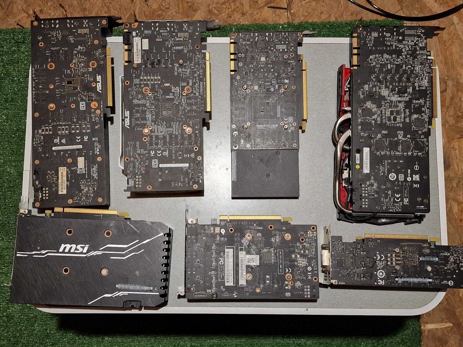 placi video gaming diferite modele