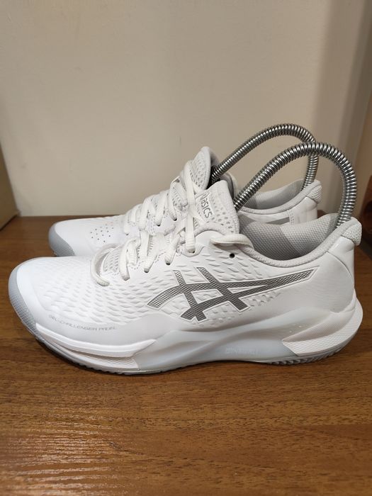 ASICS обувки / Асикс