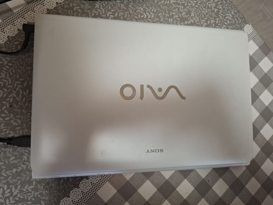 Продаётся ноутбук Sony Vaio