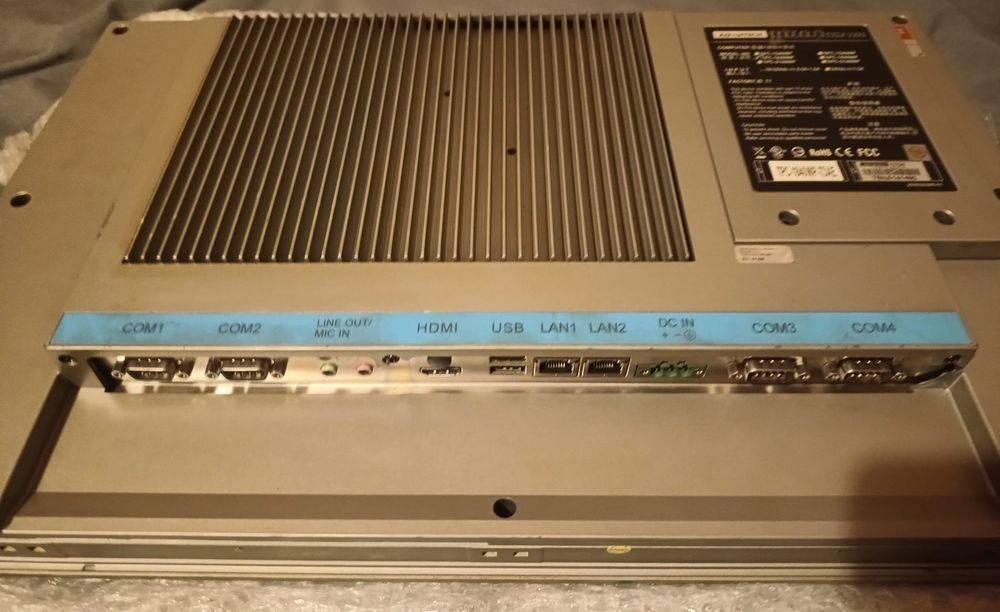 Advantech TPC-1840WP-T3AE
1.996 €