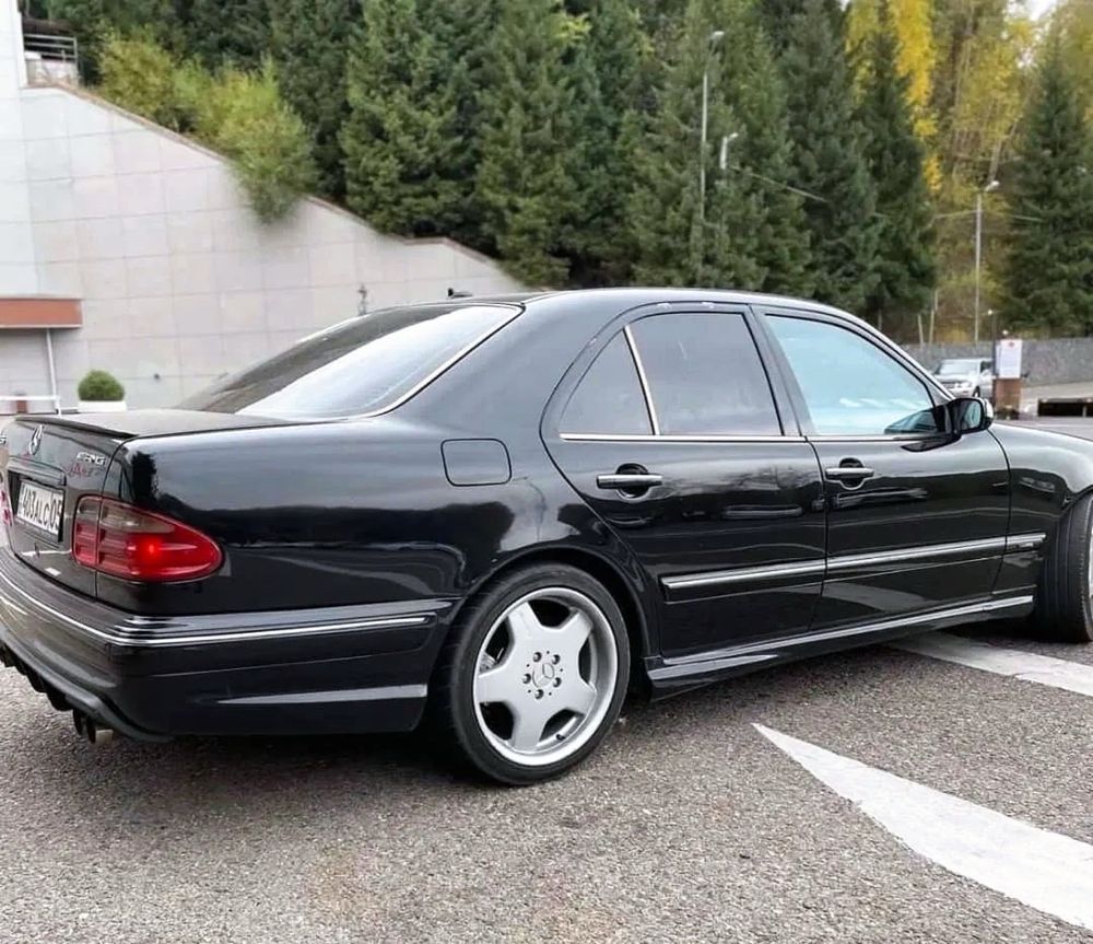 Мерс лупарик,ешка,бампер,w210,фара,амг обвес,пороги,е55, AMG E5.5,е280