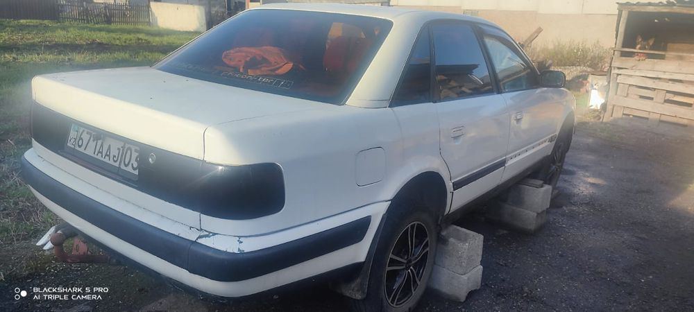 Ауди 100с4 1994 года