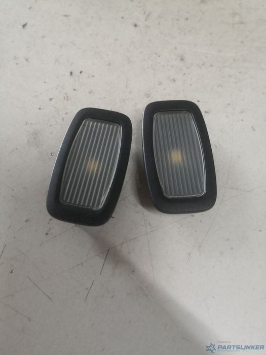 Lampa interior MERCEDES-BENZ S-CLASS II (W222, C215) [ 2005 - 2013 ] S 350 BlueTec (OM 642.862) 190KW|258HP OEM A0009062803