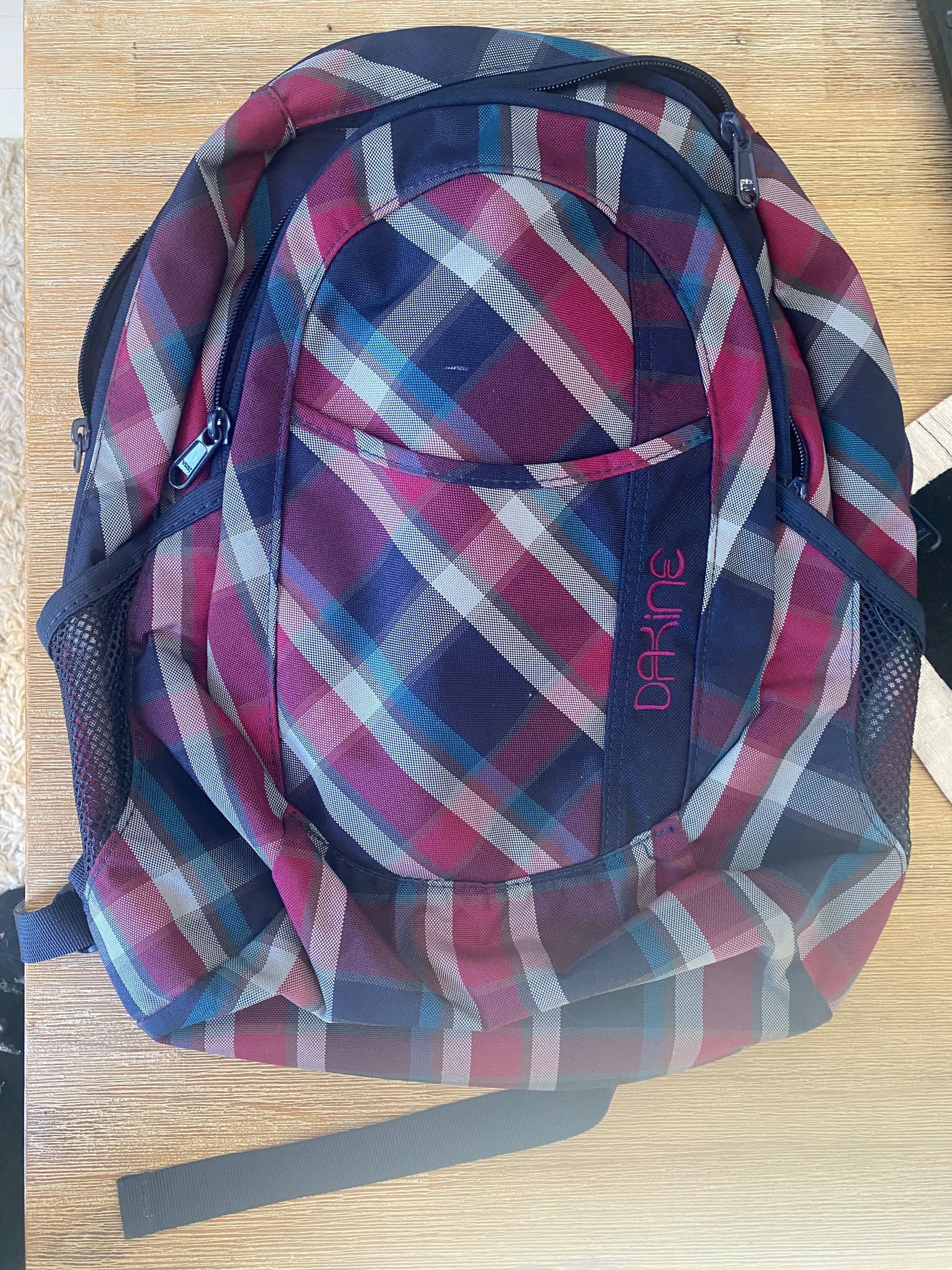Dakine 2 броя раници