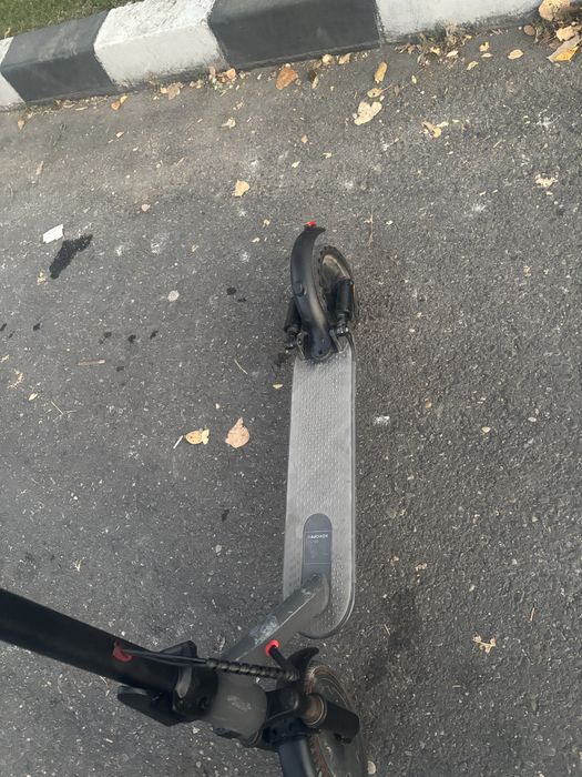 Vand trotineta electrica