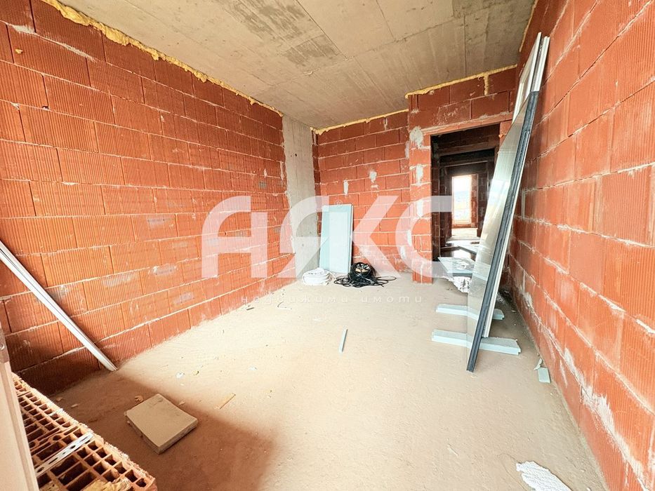 Двустаен апартамент в кв. Студентски град