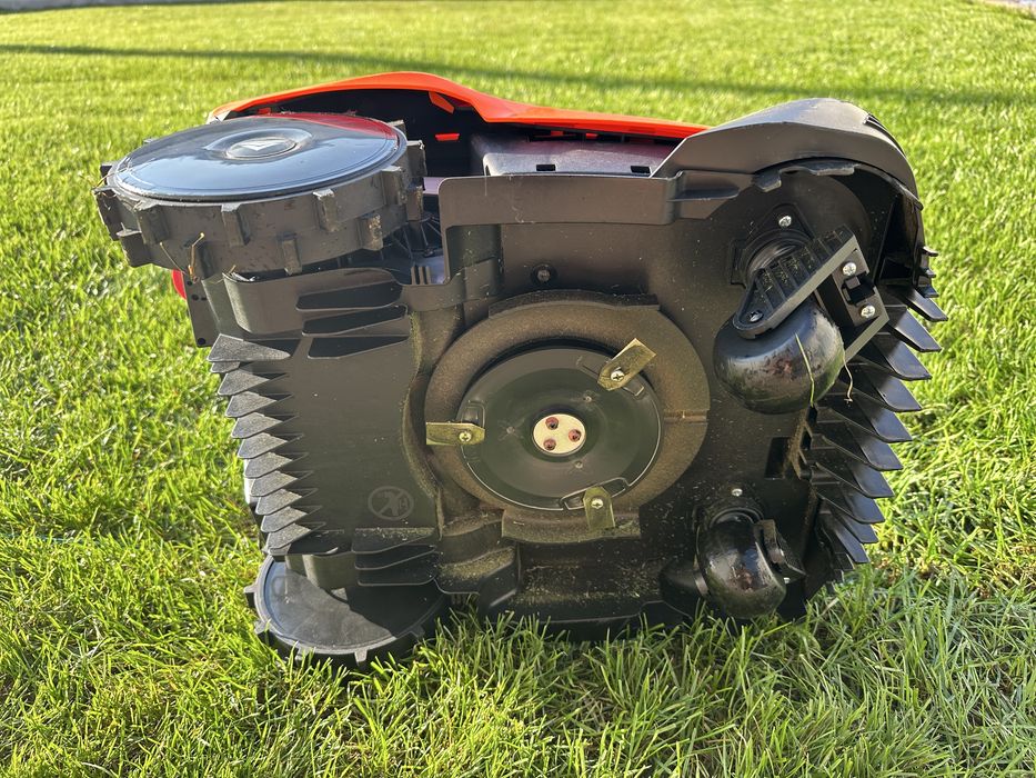 Robot de gradina