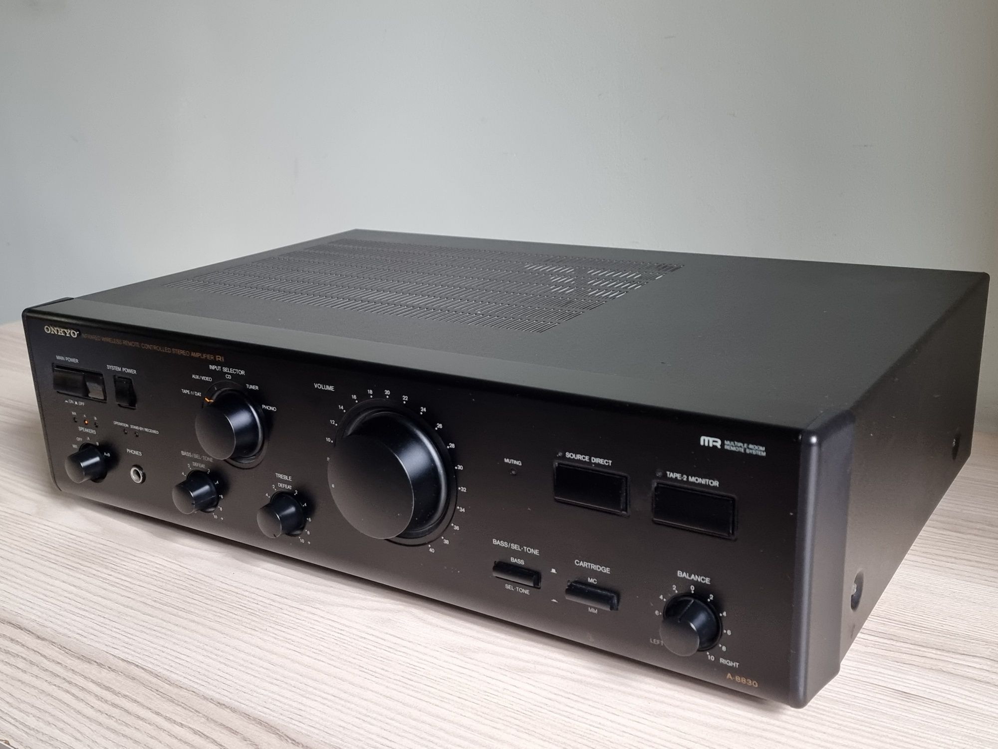 Onkyo A-8830 integrated stereo amplifier