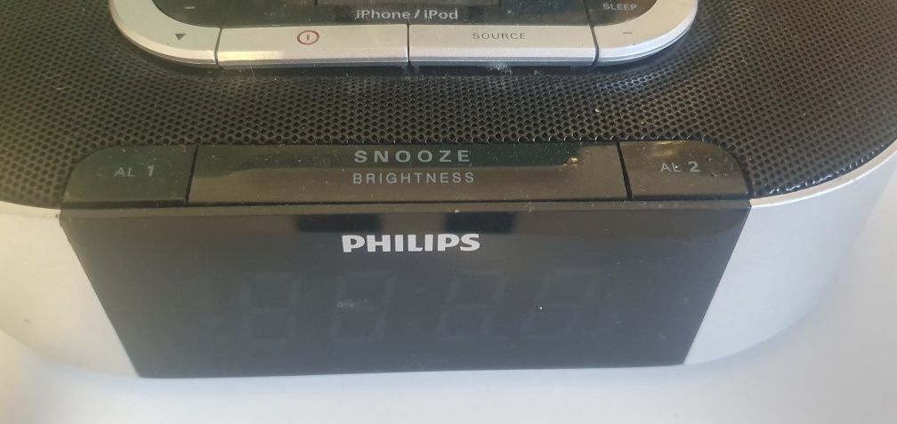 Radio cu alarma Phillips