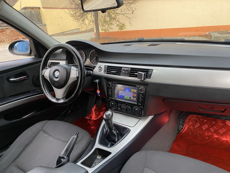 Bmw E90 Paket M 2.0 benzina 150Cp 6+1 viteze 2007 Euro 4 Proprietar