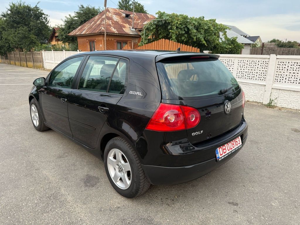Vw Golf 5 1.6 mpi Import Germania Model GOAL pret 2900€