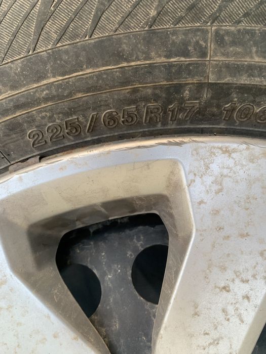 Шины зимние Yokohama R 17