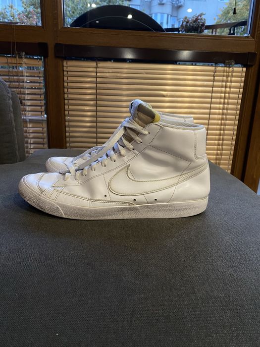 Nike Blazzer Mid 77