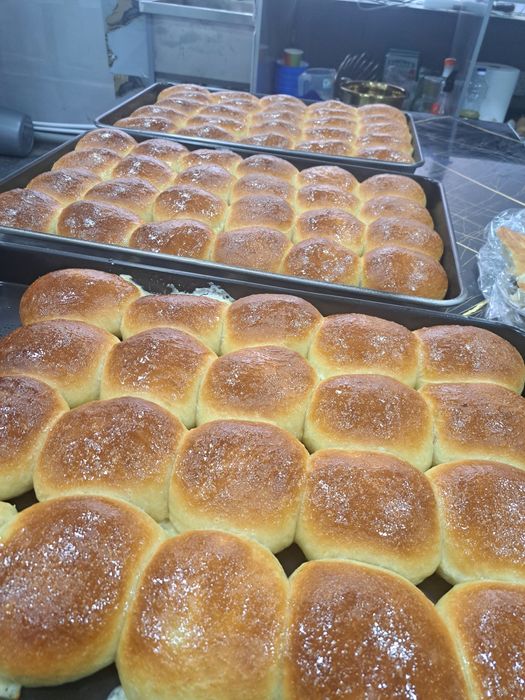 Выпекаем булочки и круассаны