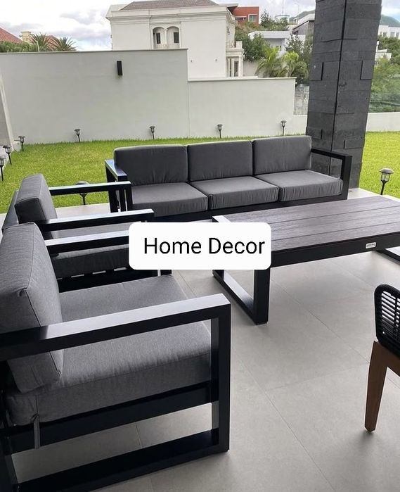 Mobilier terase interior/exterior din lemn masiv, metal, ceramica sau