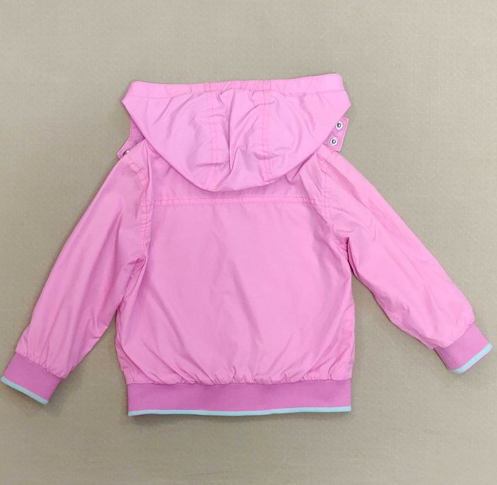 Качественная яркая ветровка от Gee jay (Gloria Jeans)