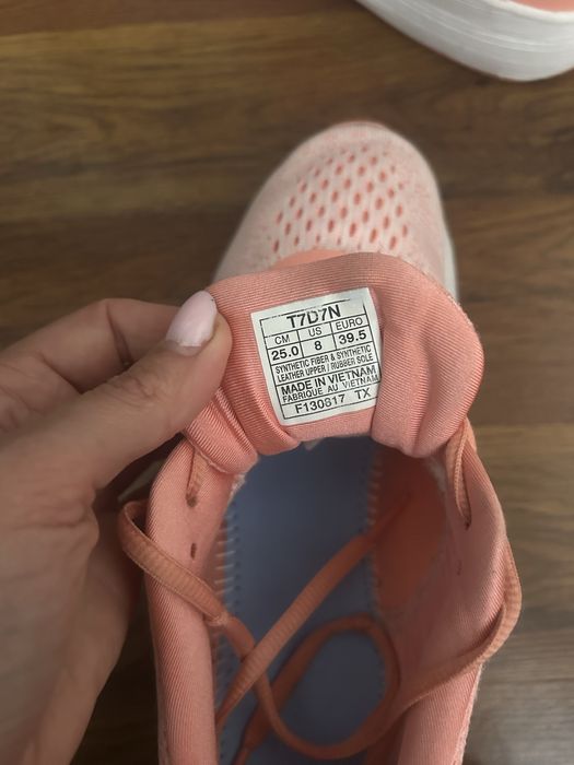 Дамски маратонки Asics