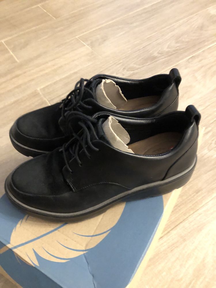 Pantofi piele Clarks 35 1/2