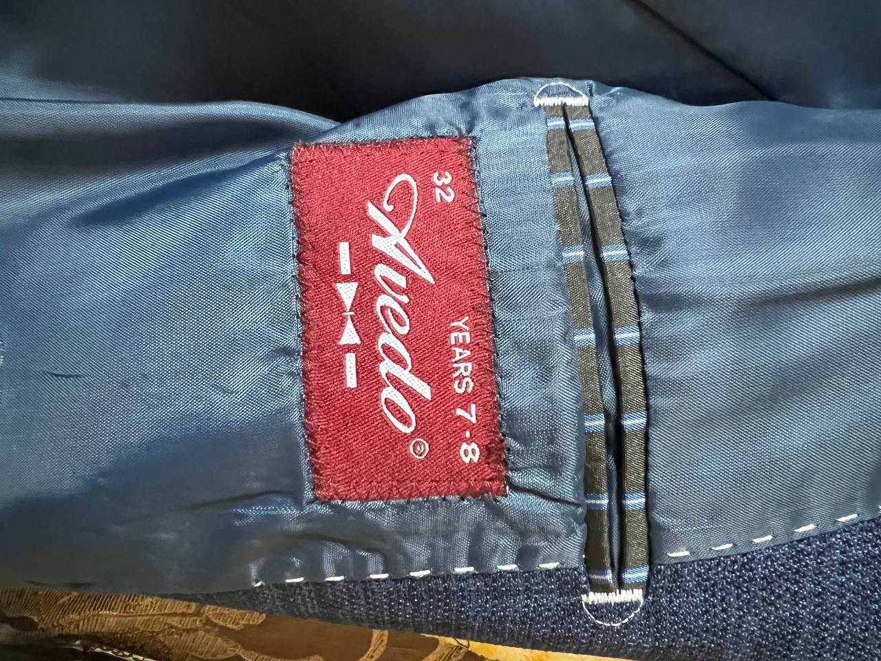 Продам Пиджак Новый на Мальчика