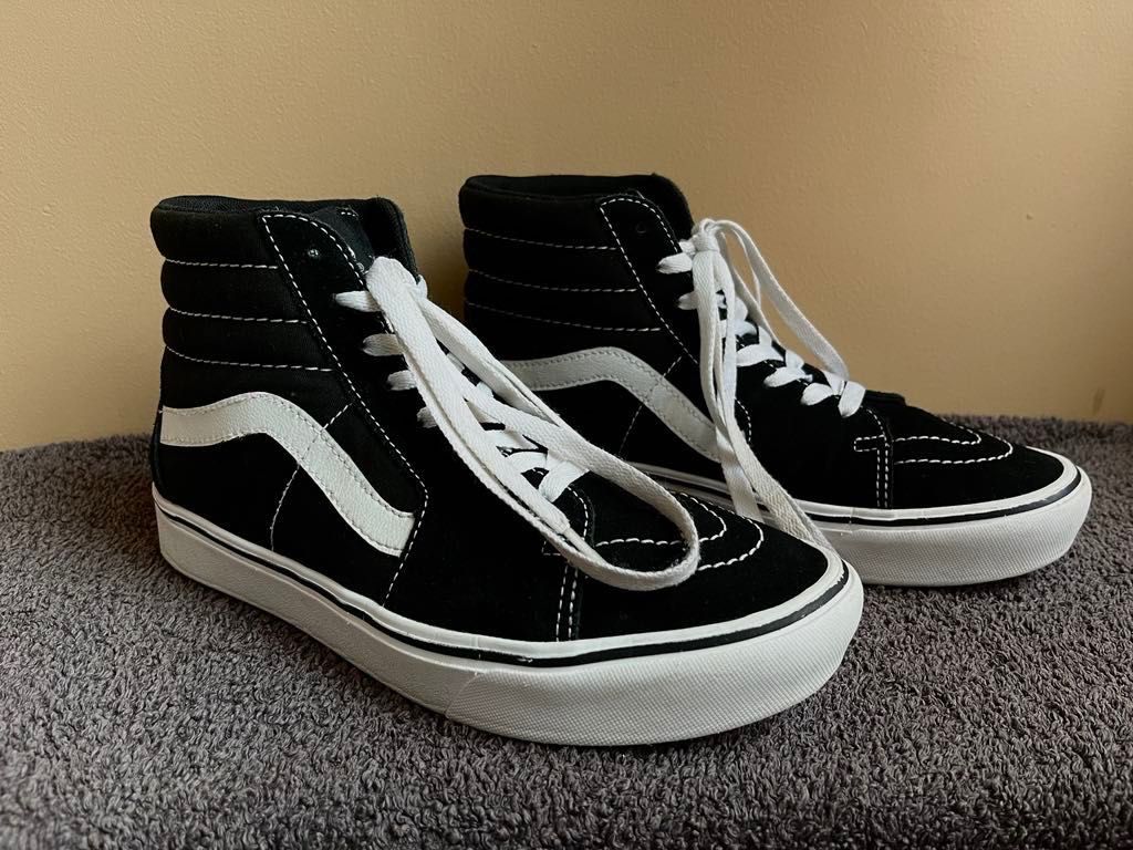 Високи кецове  Vans ComfyCush 39 номер