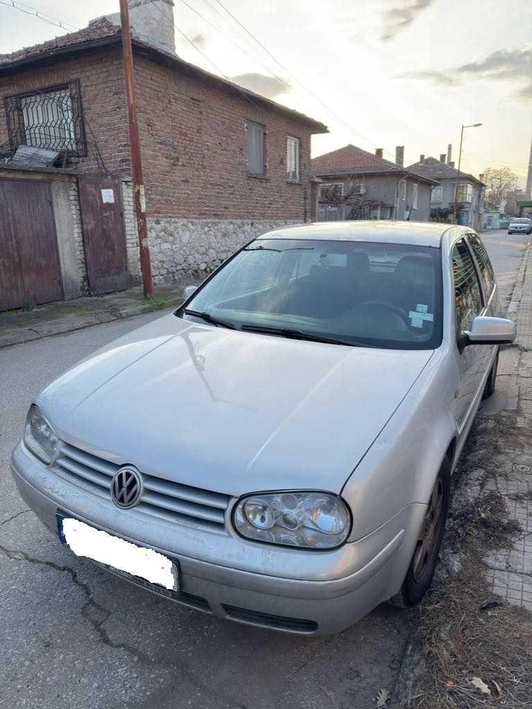 Продавам Volkswagen Golf 4 – 1.8 бензин + газова уредба