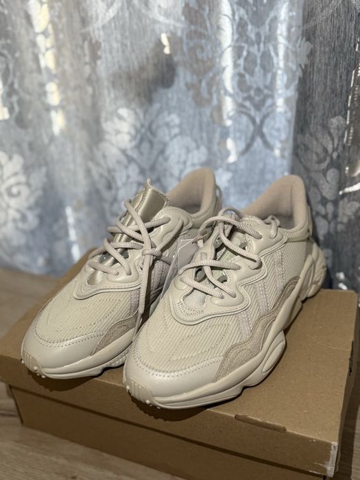 Adidas Originals OZWEEGO