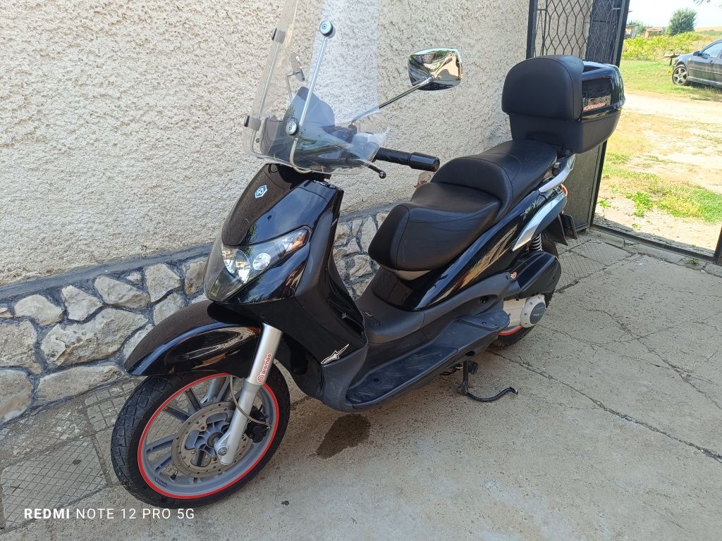 Piaggio Beverly 250i 2007 пиаджо скутер мотоциклет