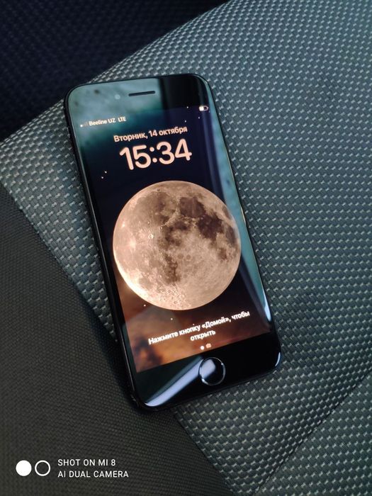 Iphone Se  telefon sotiladi ideal xolatda