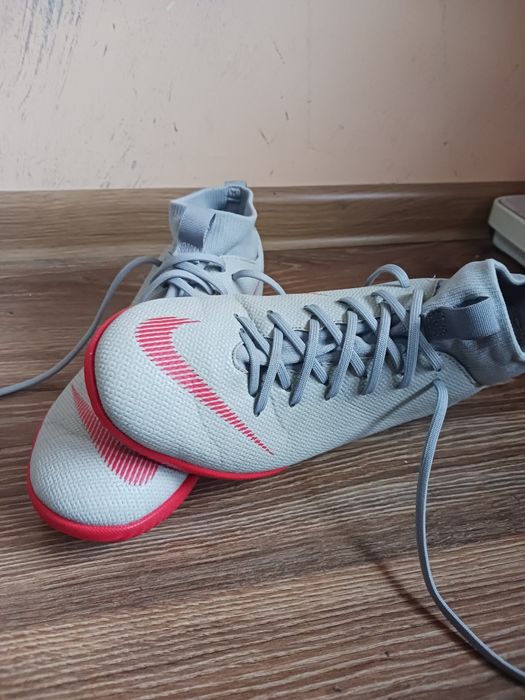 Спортни обувки Nike