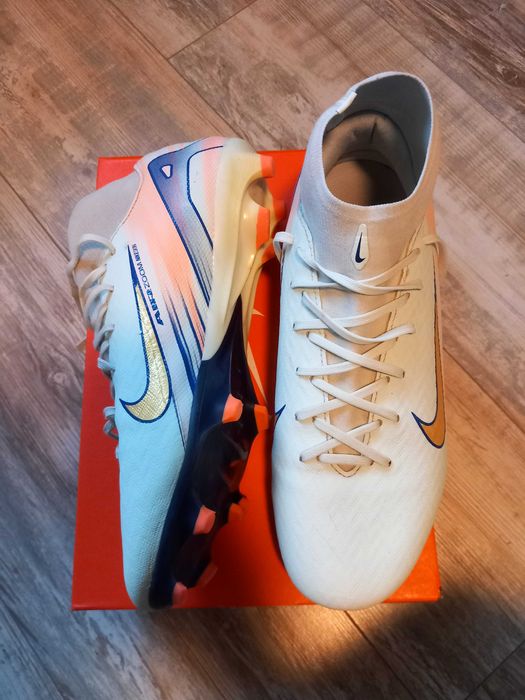 Футболни бутонки NIKE ZM SUPERFLY 10 ACAD MDS FG/MG - размер 42