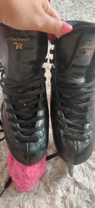 Коньки для фигурного катания размер 36