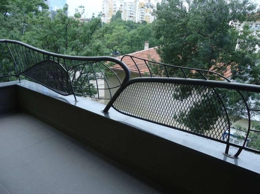 Дава се под наем Четиристаен апартамент в София, Стрелбище - 120 кв.м за 1000 € - Снимка #8