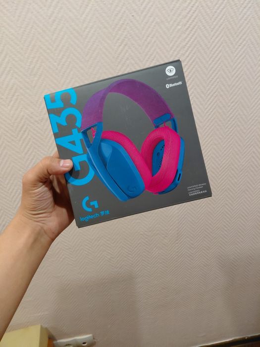 Логитечь наушники Logitech