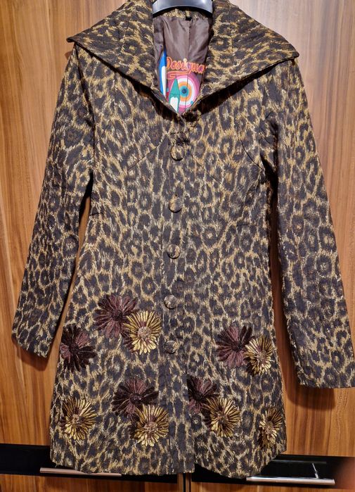 Тренчкот-сако на Desiqual, черно палто Cecilie