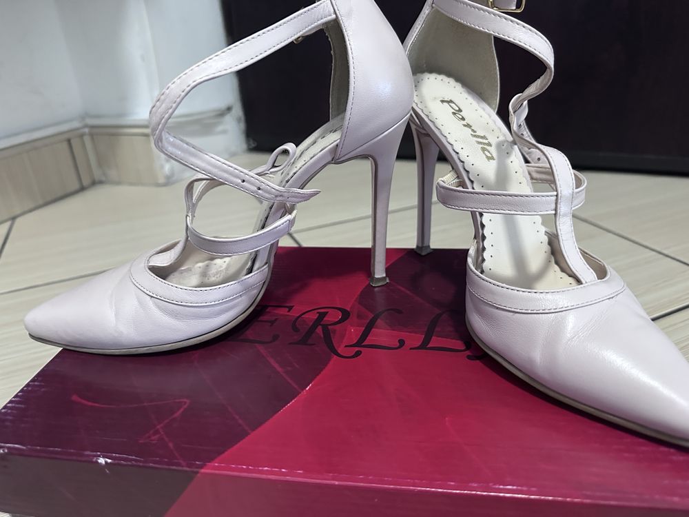Pantofi piele 37