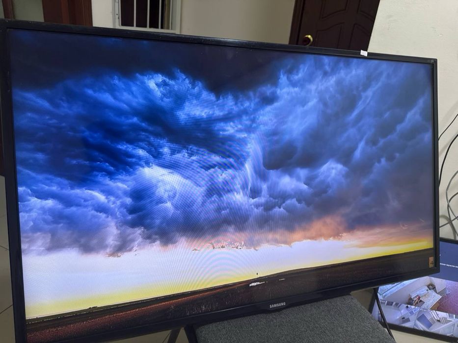 Телевизор самсунг/ samsung UE46EH6030W
