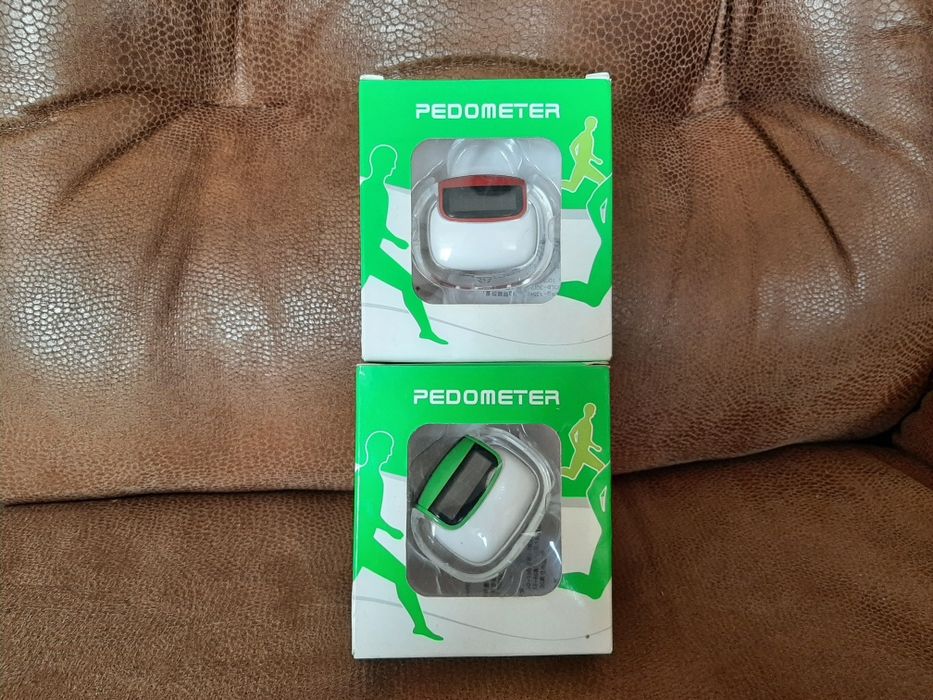 Шагомер       .    .