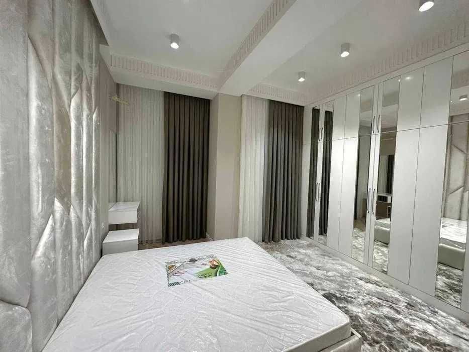 Жк Parisien-Сдается новая 3-х комнатная квартира в элит комплексе!