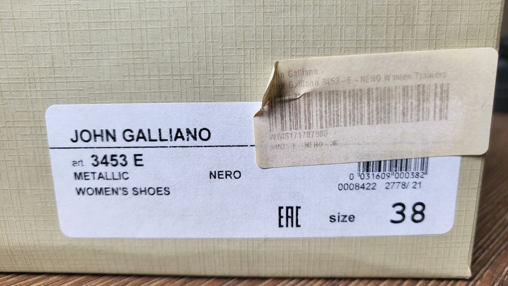 Дамски кожени маратонки John Galliano 38