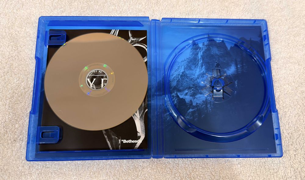 отлична Skyrim The Elder Scrolls V Special Edition за PS4
