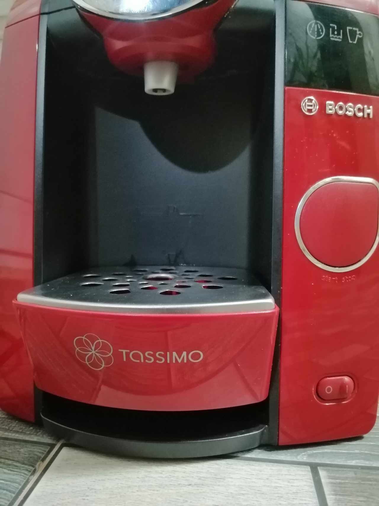 Кафе машина с капсули Bosch Tassimo Joy TAS42502 1.4l филтър Brita1300