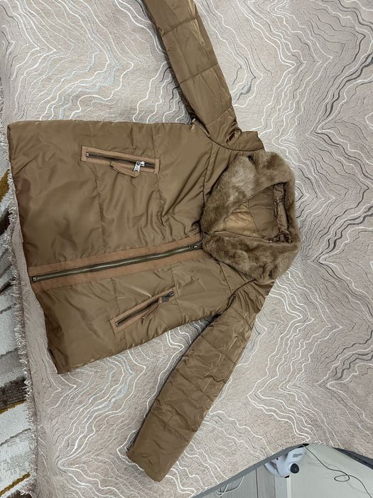 Куртка зимняя, с норковым воротником