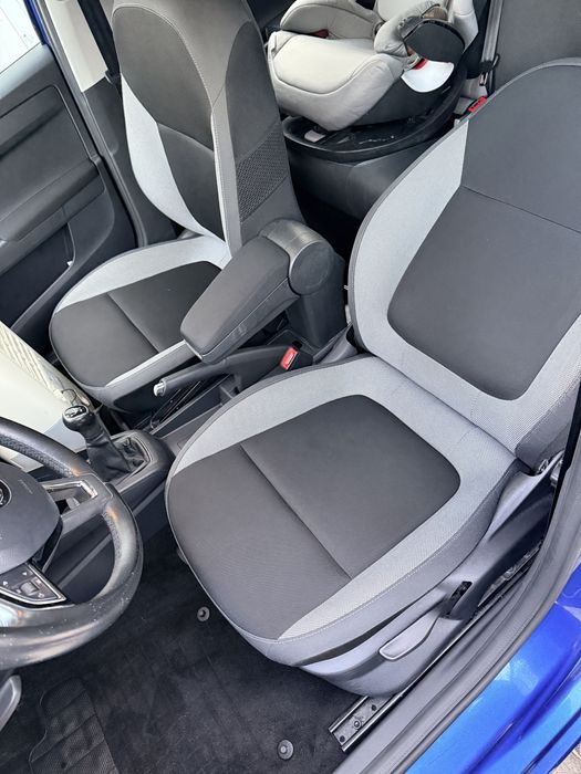 Curatare si igienizare canapele, saltele, mochete si tapiterii auto