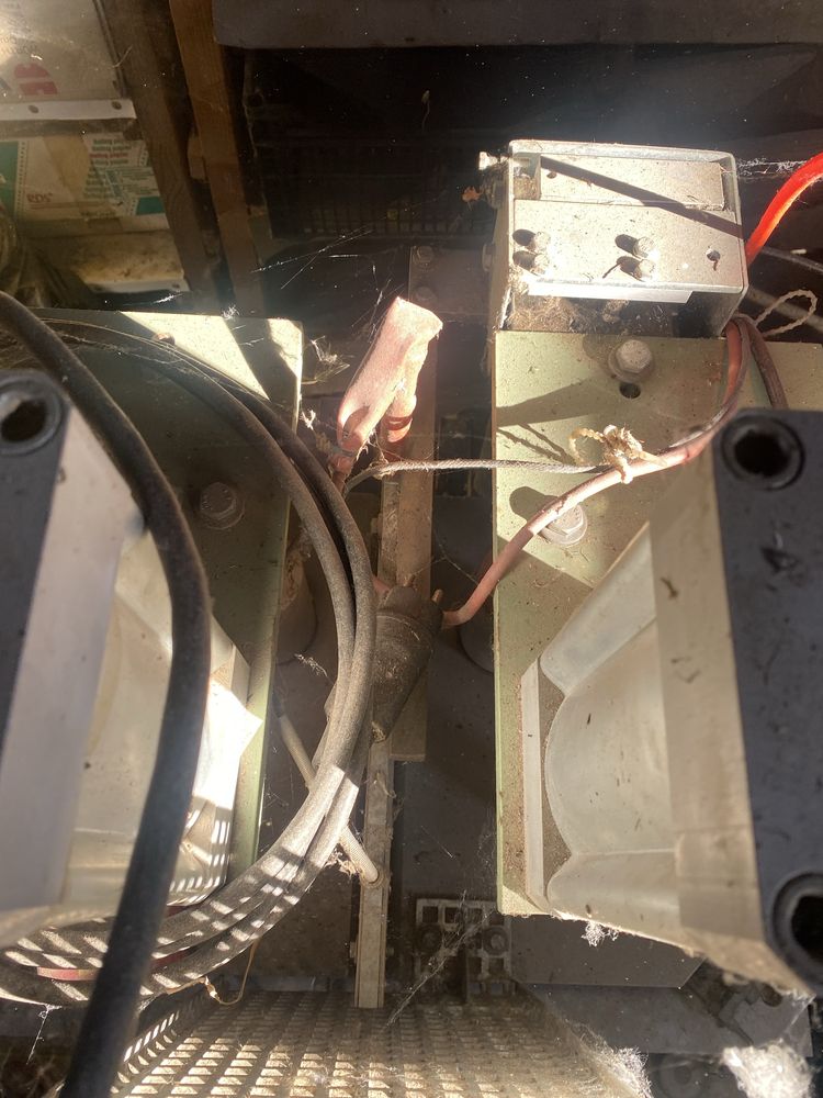 Utililaje tamplarie pvc