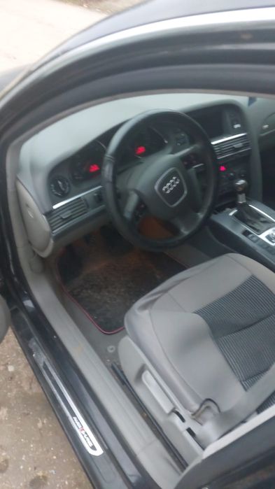 Vând Audi A6 C6  S line