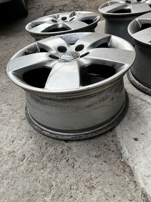 Джанти Ауди,Голф,Шкода