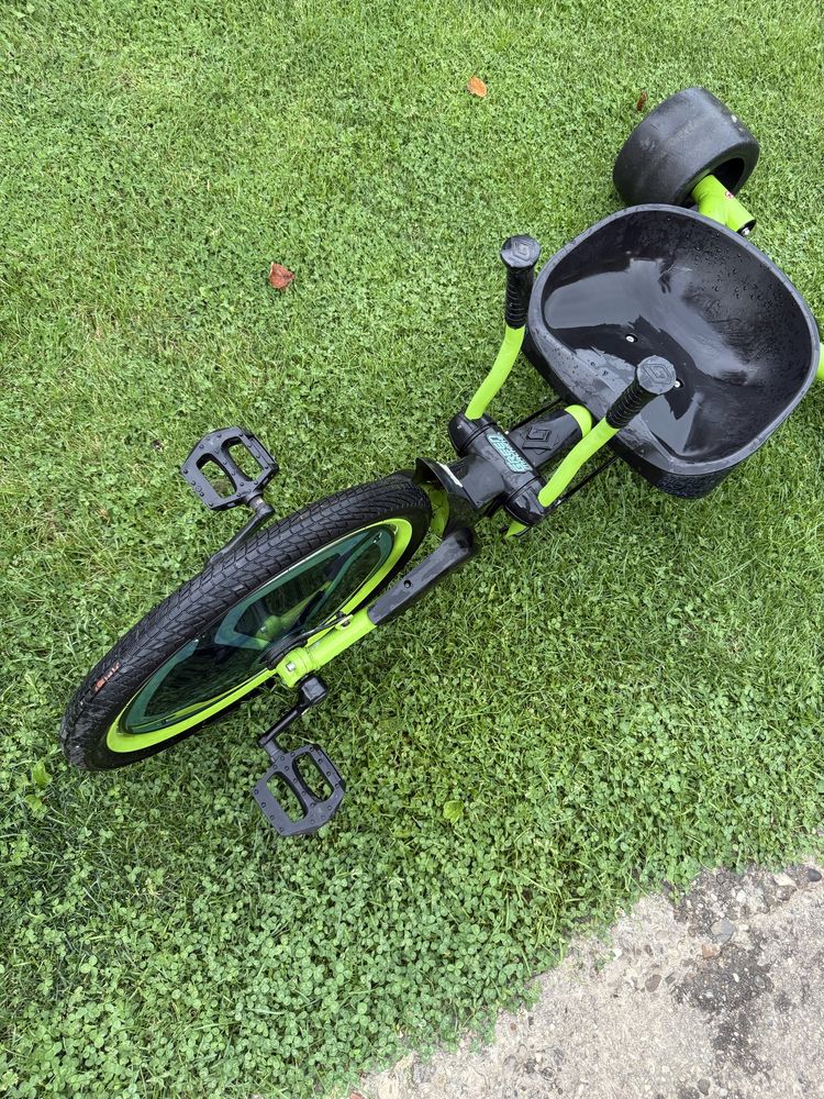 Tricicleta Huffy Green Machine
