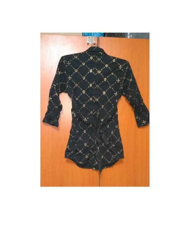 Camasa/ Bluza Rocawear cu nasturi si cordon neagra cu auriu , UK