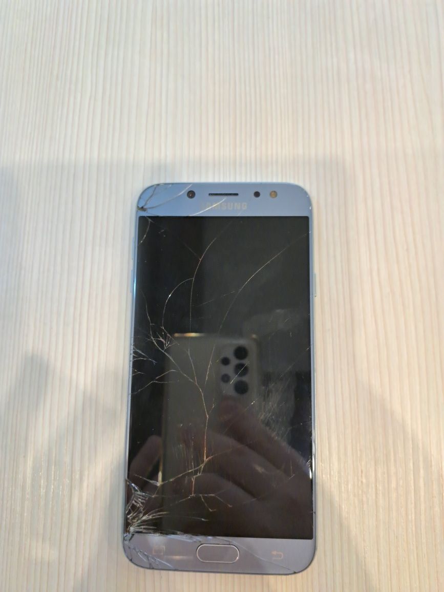 Galaxy J7 2017 за части