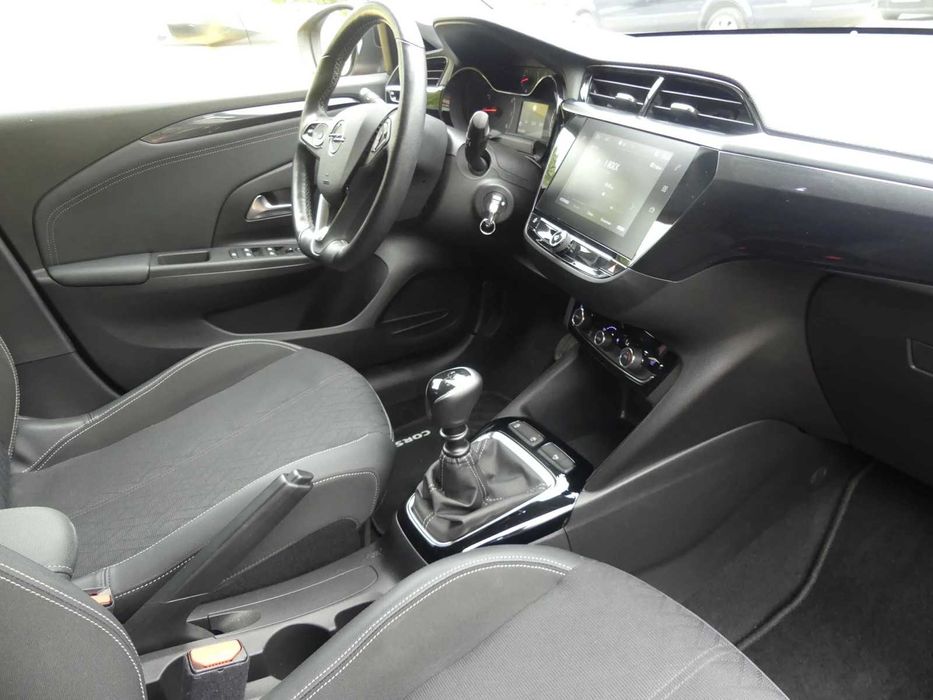 Продавам Opel Corsa Comfort 1.2 Бензин от 2020 на 38 хиляди километра